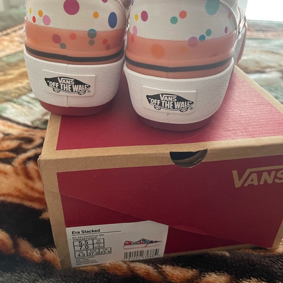 Vans era stacked Uv color changing - Picture 3 of 3